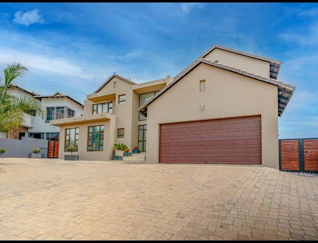 4 BEDROOM HOUSE FOR SALE IN COUNTRY VIEW ESTATE